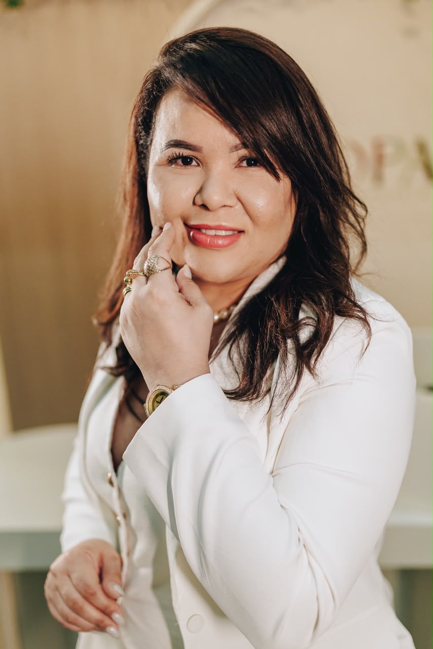 Dra. Mônica Fernandes, enfermeira esteta